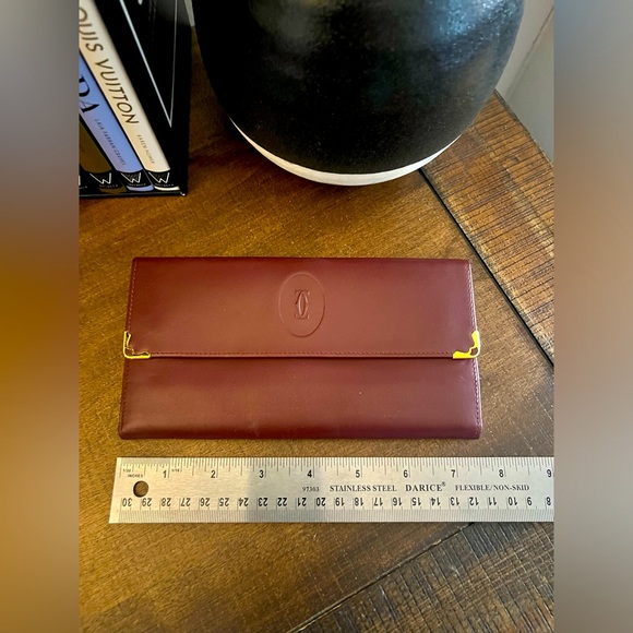 Cartier Mastline Long Kisslock Wallet in Leather (Bordeaux) - Picture 14 of 16